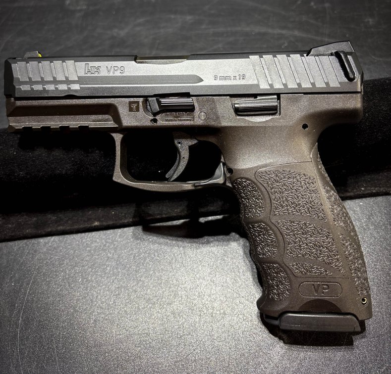 Heckler & Koch VP9 9mm Pistol with Case and Accessories