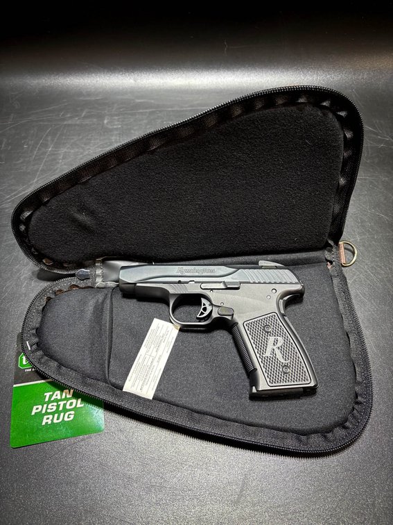 Remington R51 9mm Pistol with Case and Magazine