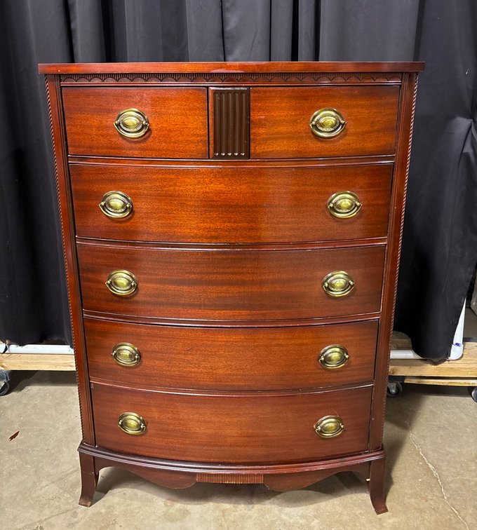 Mahogany Bow Front Six-Drawer Chest with Brass Hardware