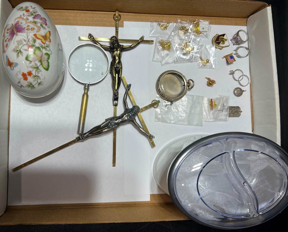 Lot With Coins, Jewelry, Porcelain, and Joy Mangano Sonic Jewelry Cleaner