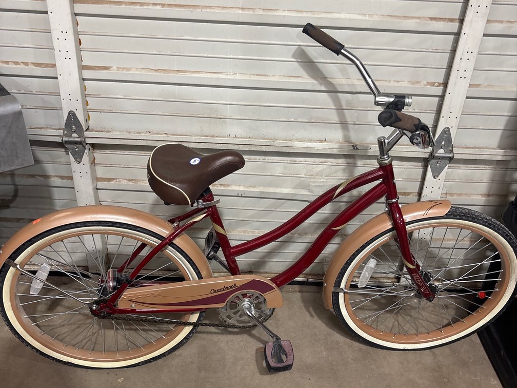 Huffy Cranbrook Women's Cruiser Bicycle, Red With Brown Accents
