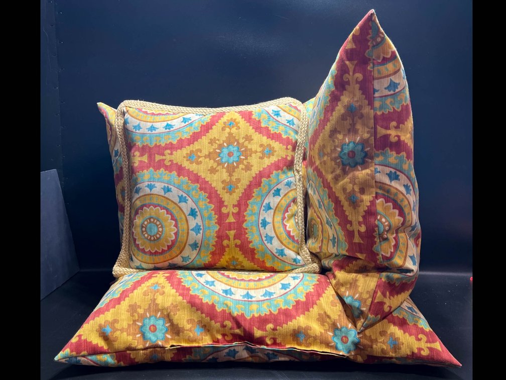 4 Decorative Embroidered Colorful Pillows