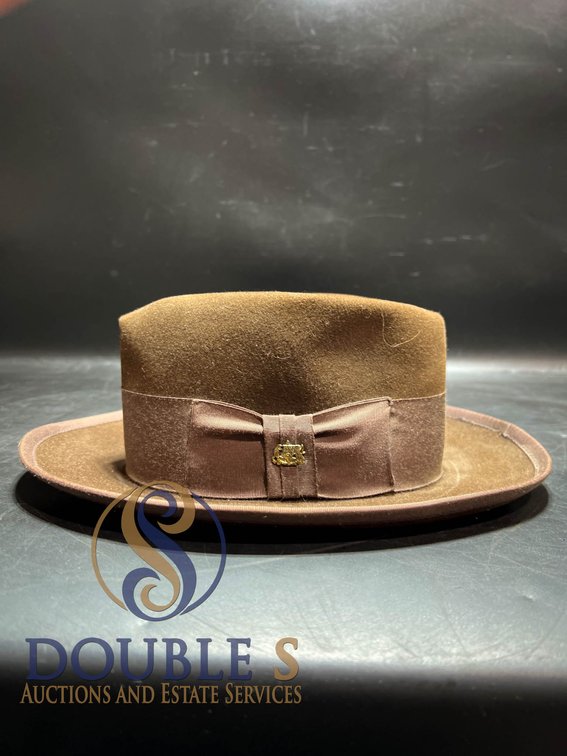 Stetson 3X Beaver Fur Felt Fedora Hat with Ribbon Band and Crest Pin