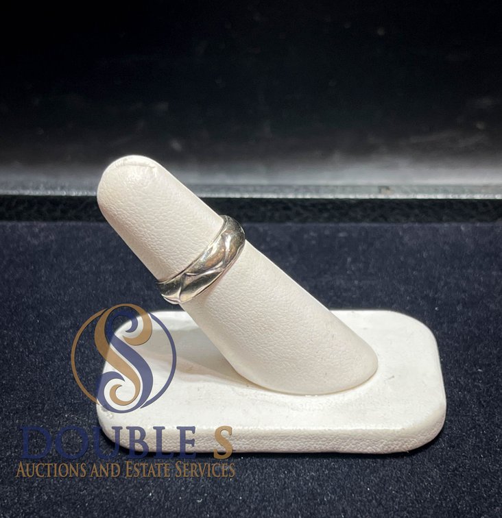 14K Band Ring, Size 7