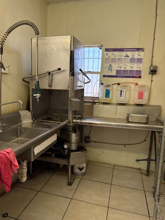 Commercial Dishwasher with Sink Station