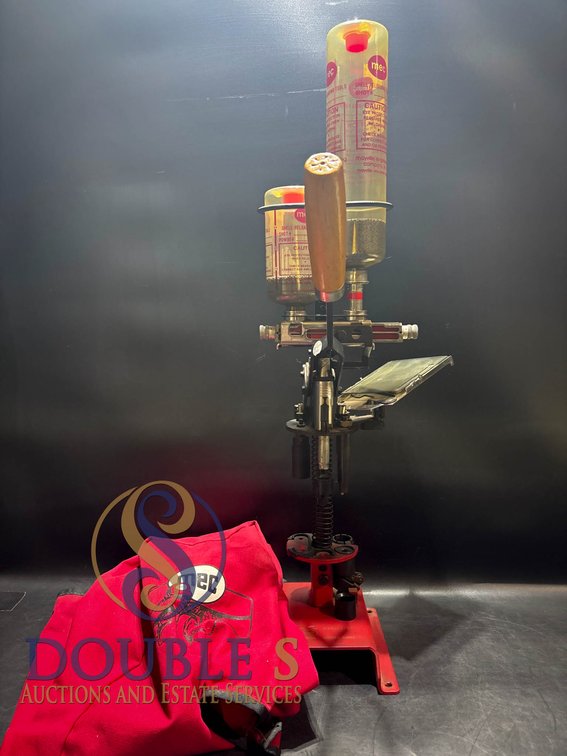 MEC Sizemaster Model SM82 Shotshell Reloader with Cover