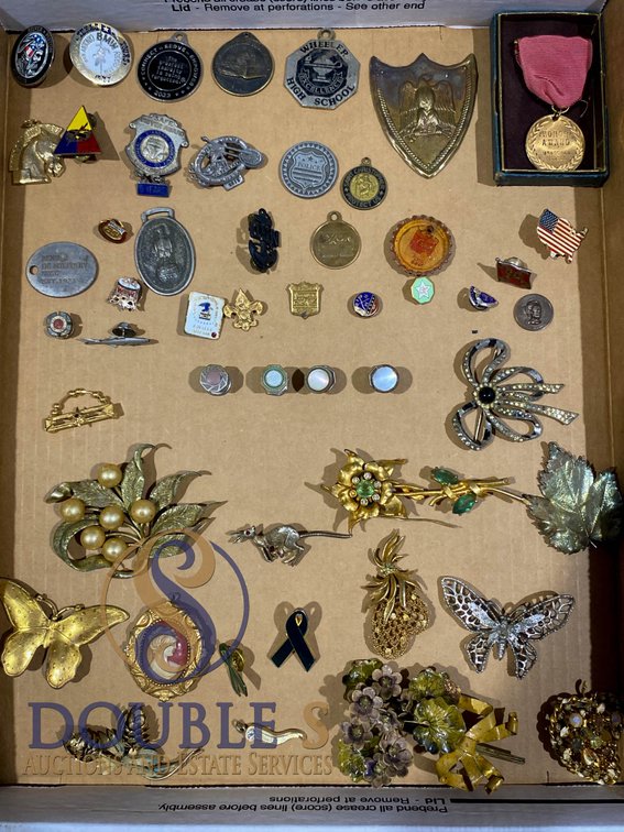 Brooches, Pins, Medals, and Badges