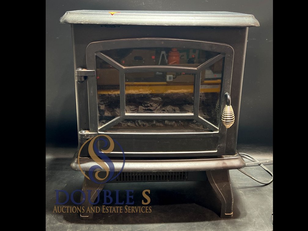Electric Fireplace Heater with Glass Door, 20x17 Inches