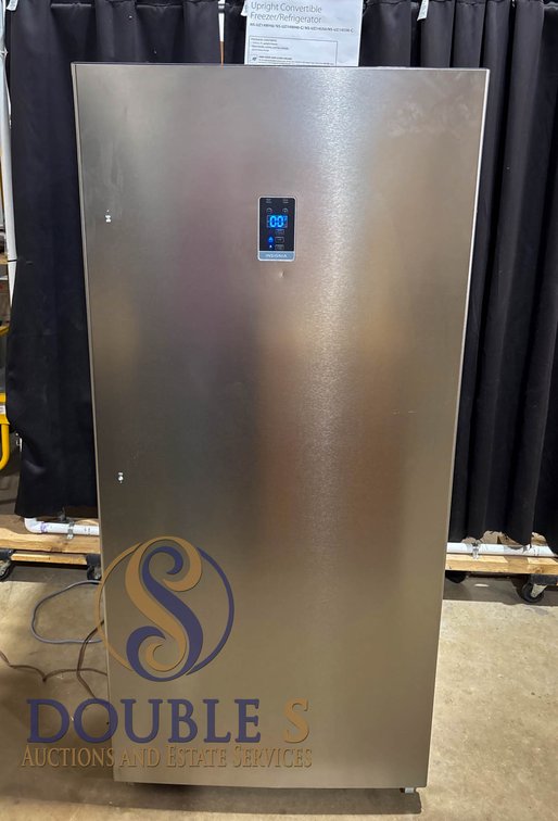 Insignia Convertible Upright Freezer
