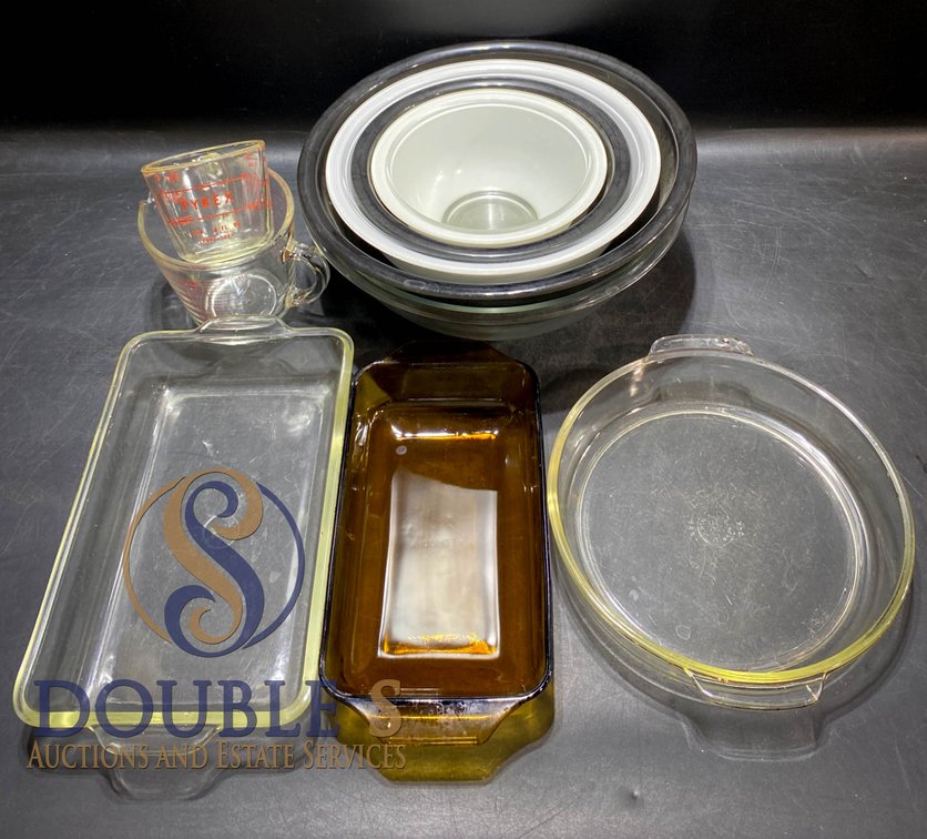 Glass and Bakeware Including Pyrex Mixing Bowls and Measuring Cups
