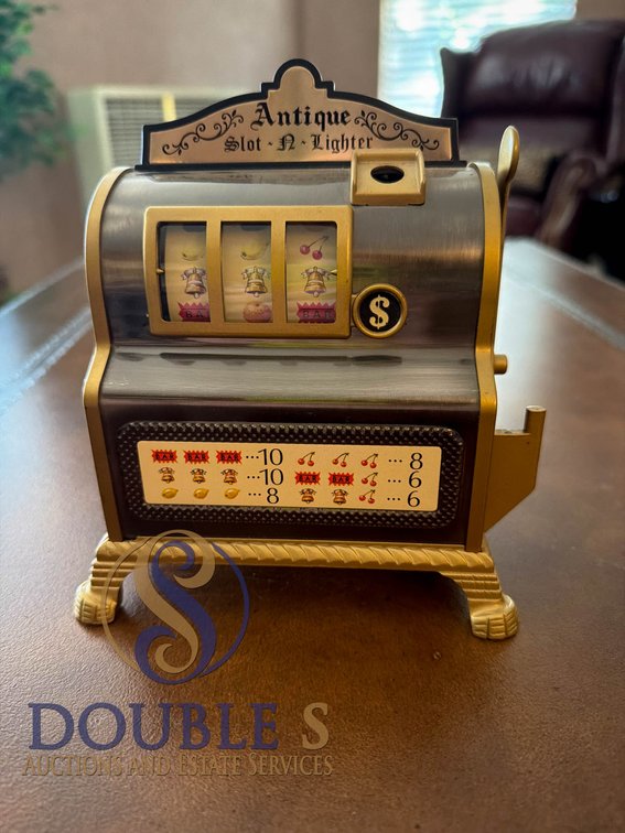 Slot Machine Lighter