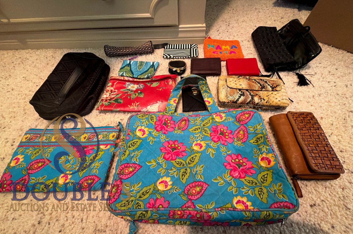 Travel Cosmetic Bags, Pouches, and Wallets