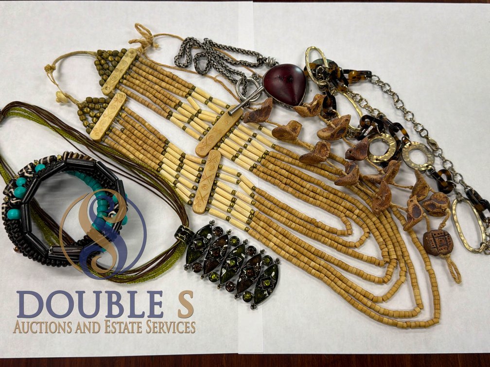 Beaded, Chain, and Decorative Jewelry Accessories