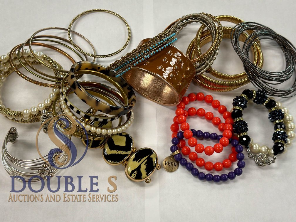 Costume Jewelry Bracelets, Bangles, and Beaded Designs