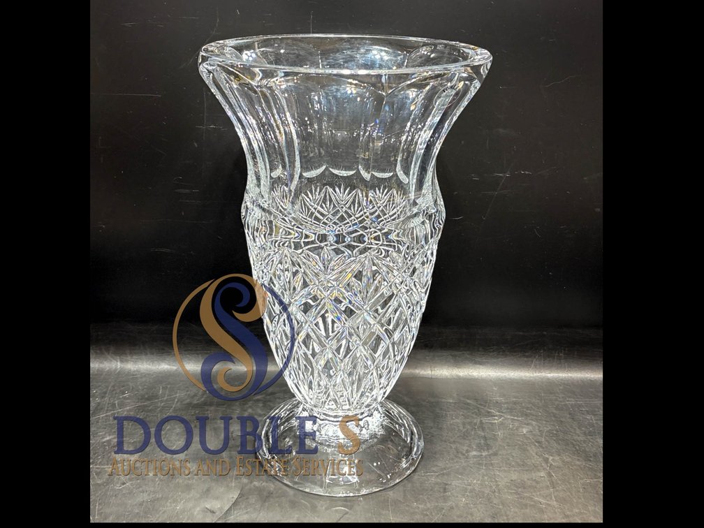 Towle 24% Lead Crystal Vase, Made in Czech Republic, 14 Inches in Height