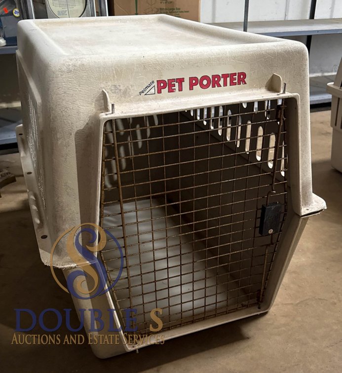 Pet Porter Plastic Dog Crate with Metal Door, 26 x 34 Inches