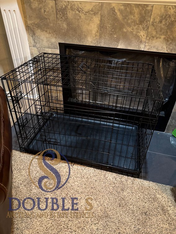 Black Metal Wire Pet Crate with Tray, 22 x 35 x 24 Inches