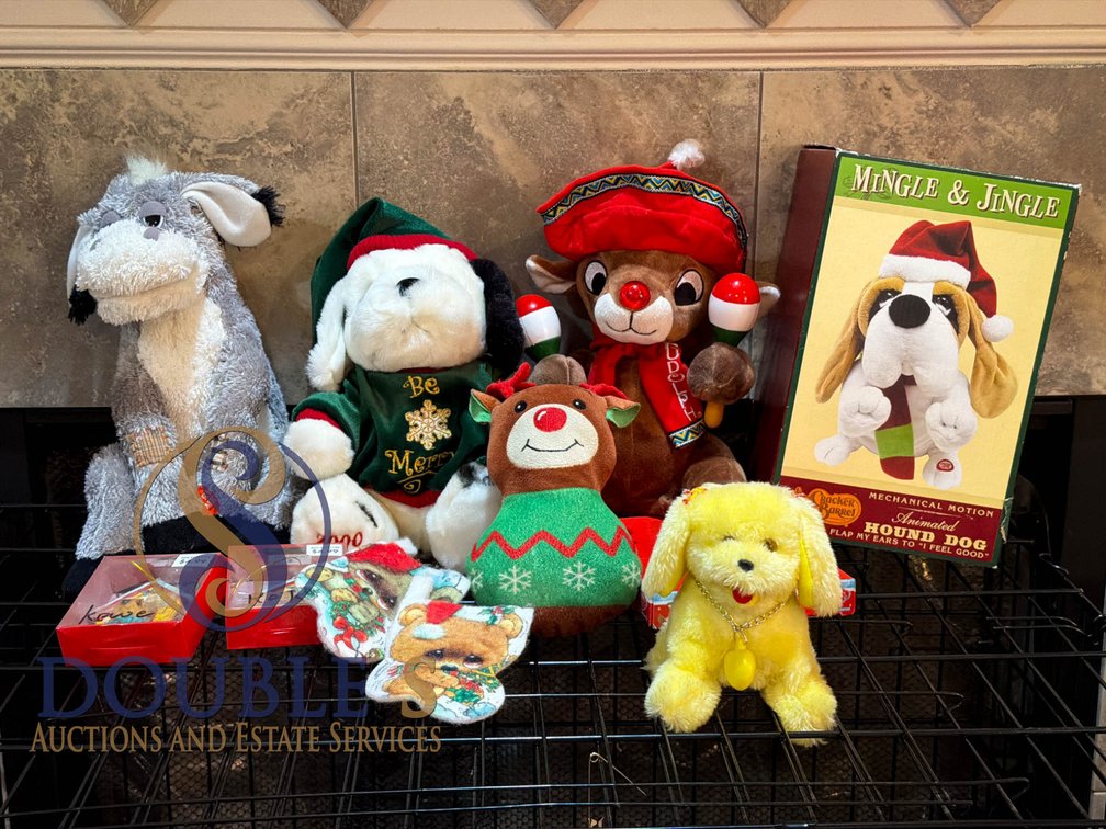 Holiday-Themed Plush Toys, Ornaments, and Animated Dog Figure