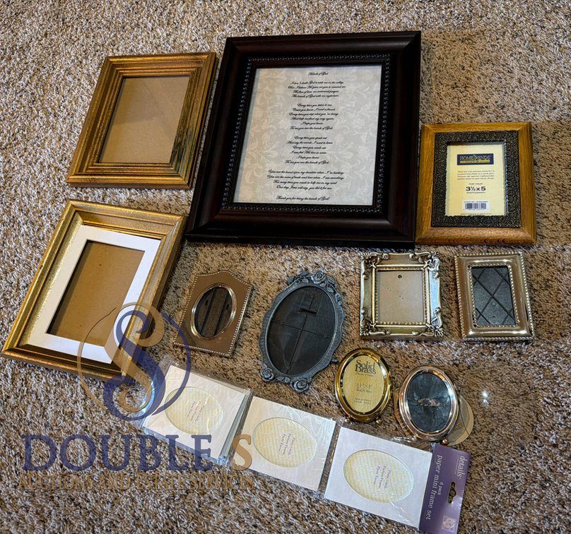 Picture Frames in Wood, Metal, and Plastic