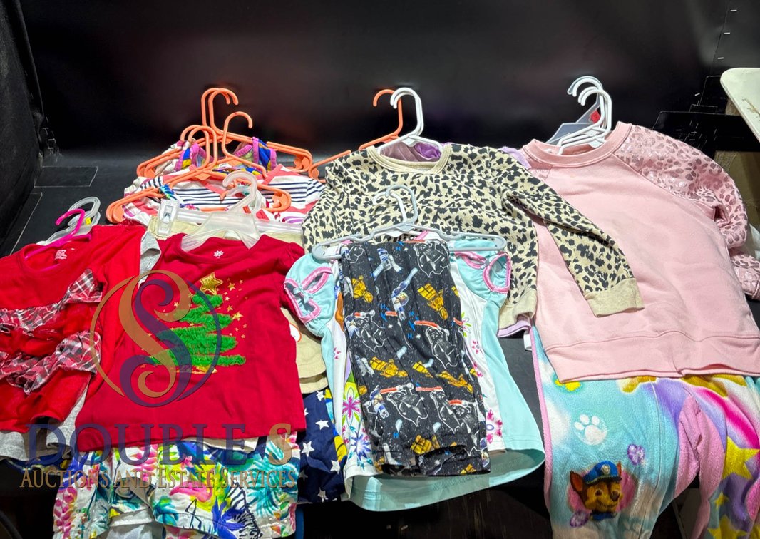 Girls’ Clothing in Assorted Sizes and Brands