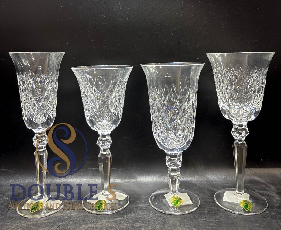 Four Waterford Crystal Crosshaven Goblets and Glasses in Box