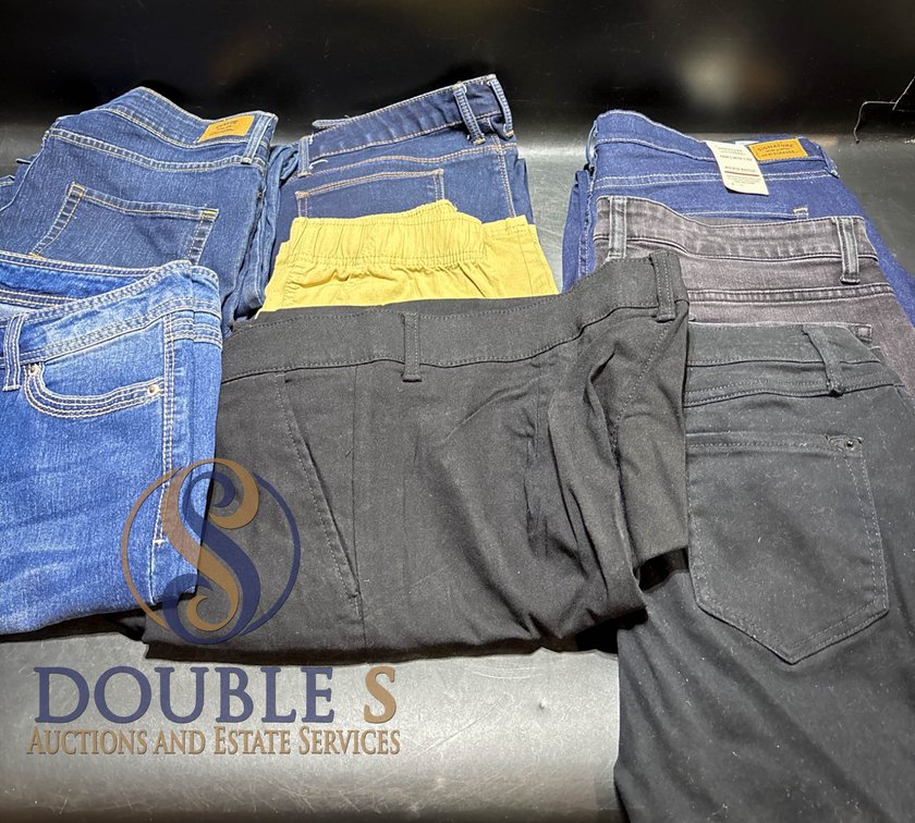 Women's Denim and Pants Lot Including Levi Strauss, Faded Glory, No Boundaries, and More