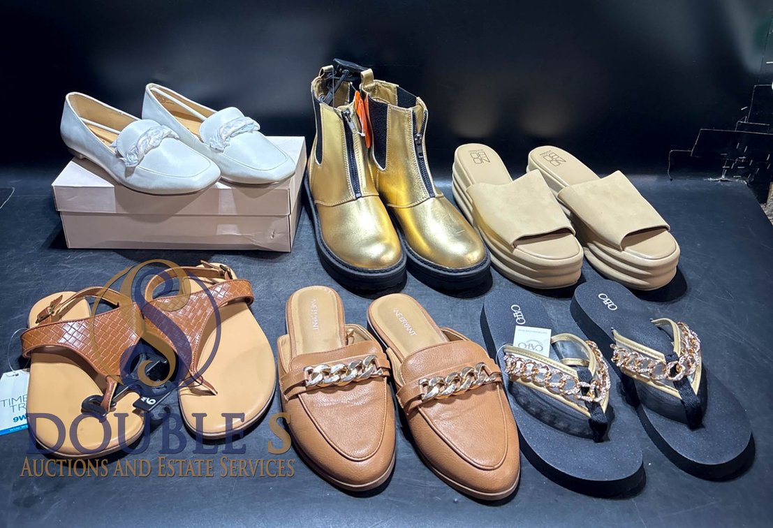 6 Pairs of Women's Shoes Including Flats, Sandals, and Boots