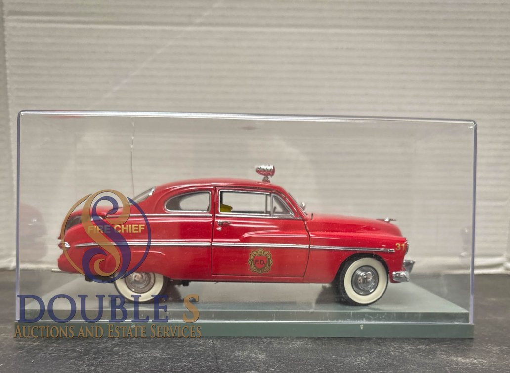 Fire Chief Car in Protective Case, Red with Detailing