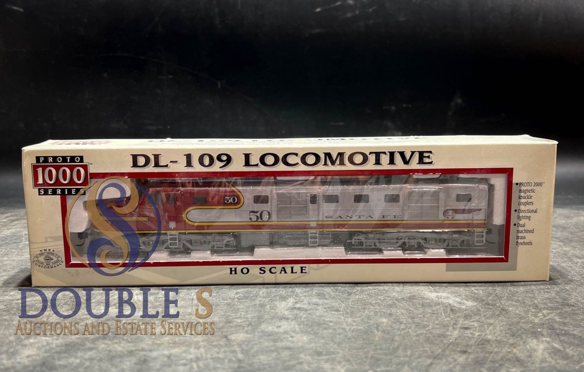 Proto 1000 Series DL-109 Locomotive HO Scale AT&SF #50