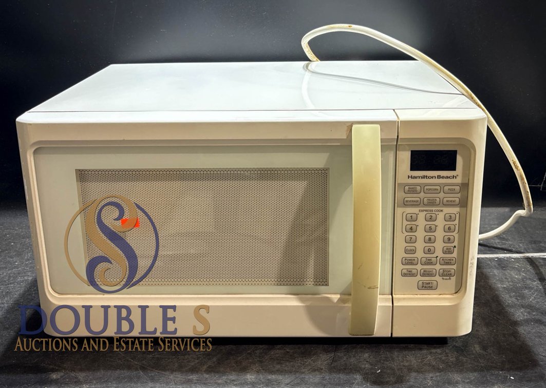 White Countertop Microwave Oven with Digital Control Panel and Corded Plug