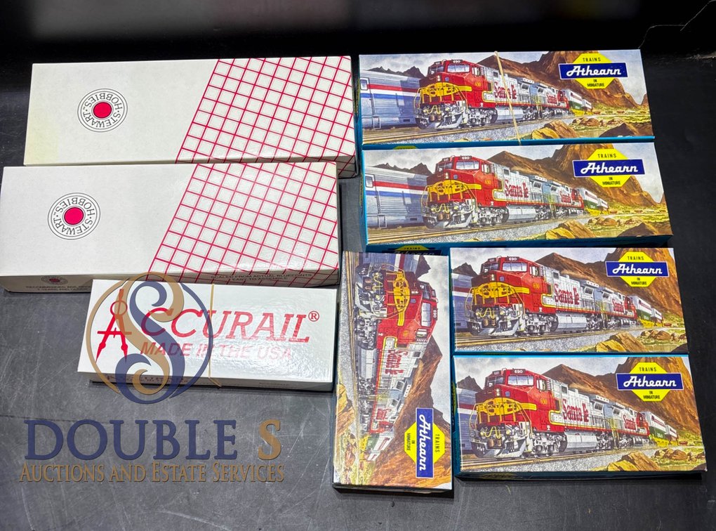 HO Scale Train Cars from Accurail and Athearn
