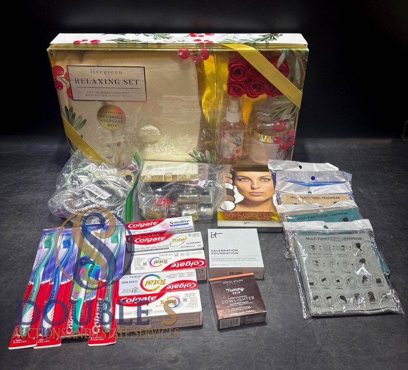 Beauty, Personal Care, and Accessories Lot