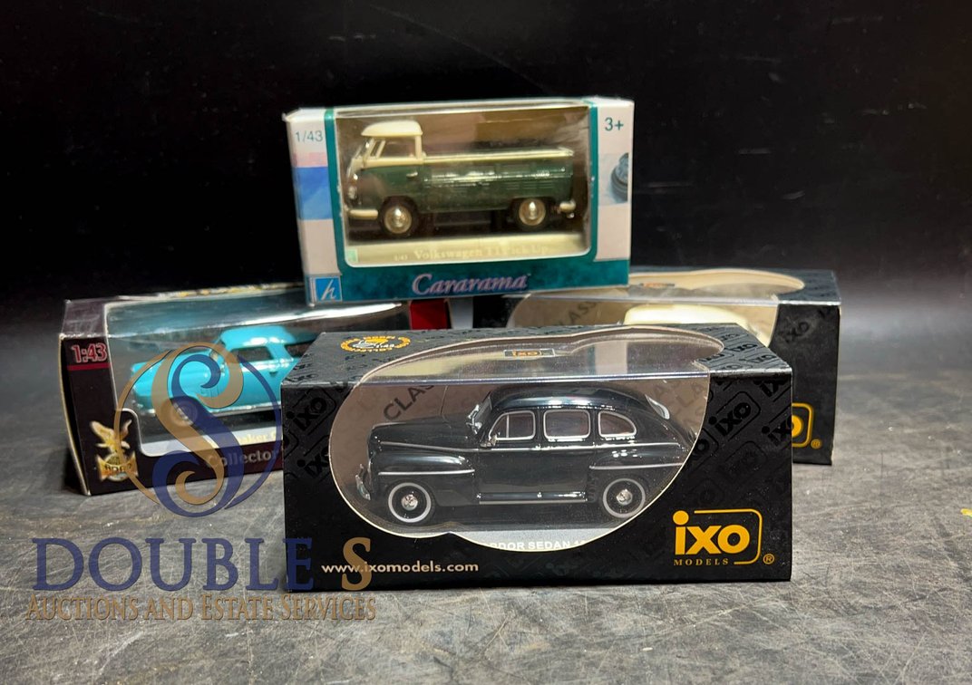 1:43 Scale Die-Cast Model Cars