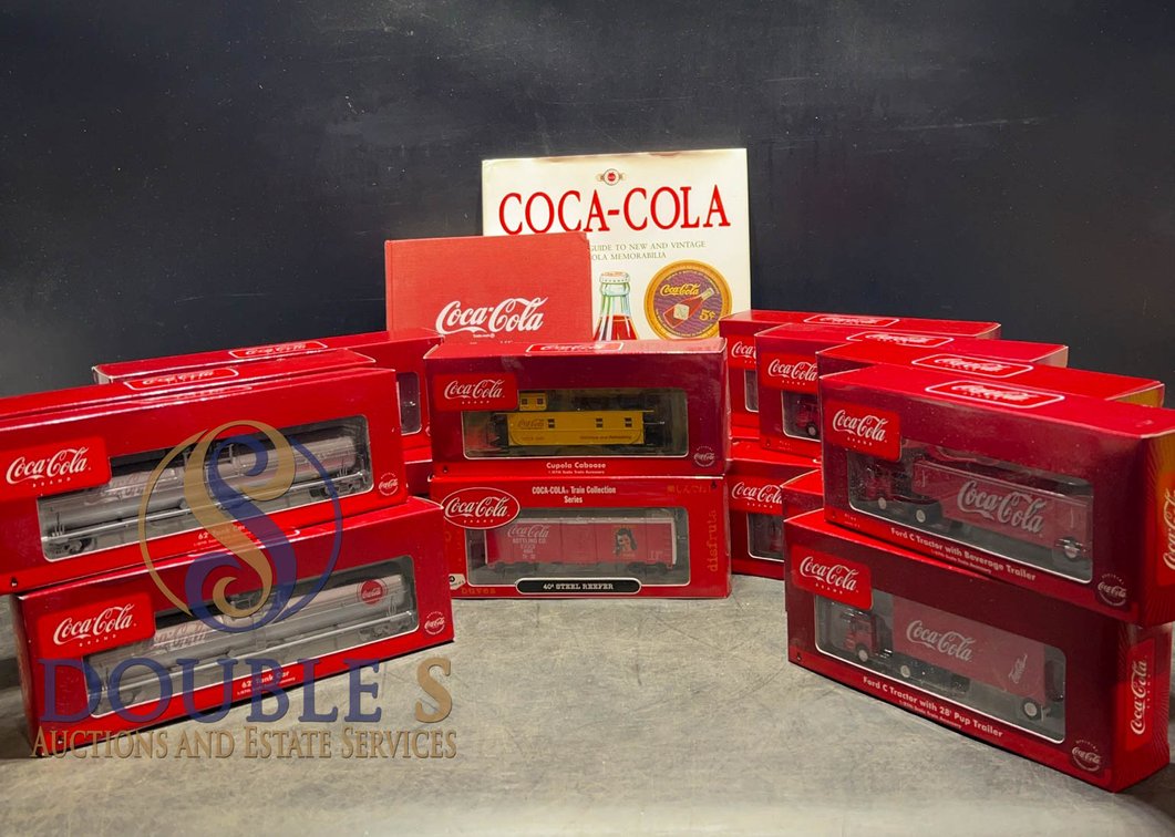 Coca-Cola HO Scale Train and Truck Lot