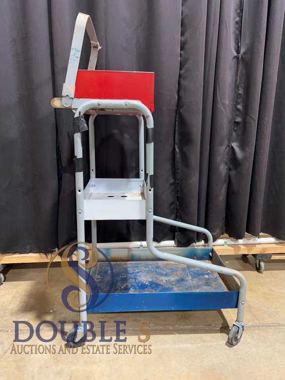 Atlas Rolling Metal Utility Cart