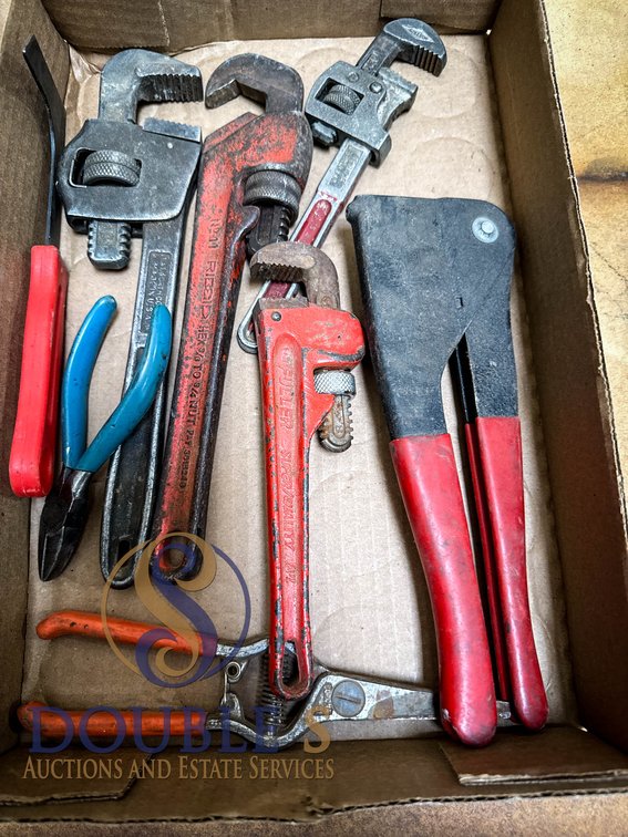 Pipe Wrenches and Hand Tools