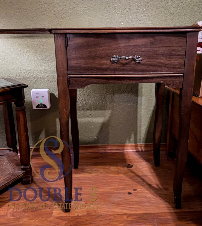 Wood Sewing Machine Table with Hinged Top