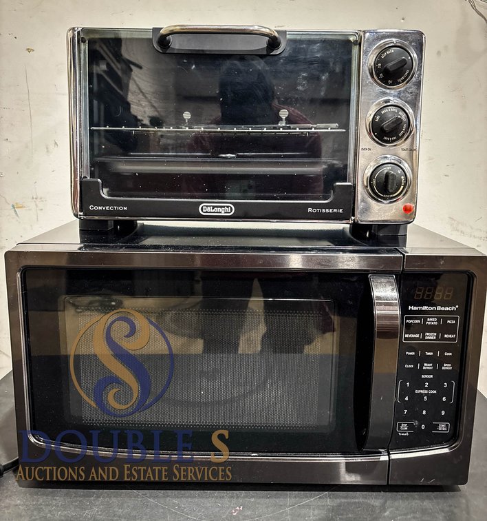 Hamilton Beach Microwave and DeLonghi Toaster