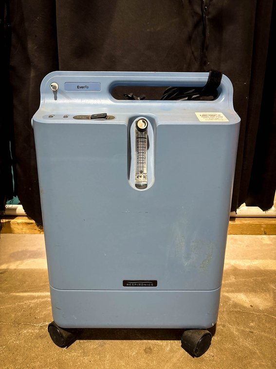 Philips Respironics EverFlo Oxygen Concentrer