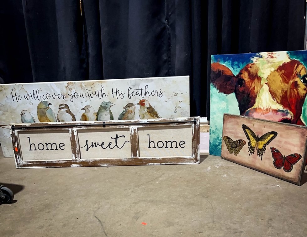 4 Decorative Wall Art Pieces