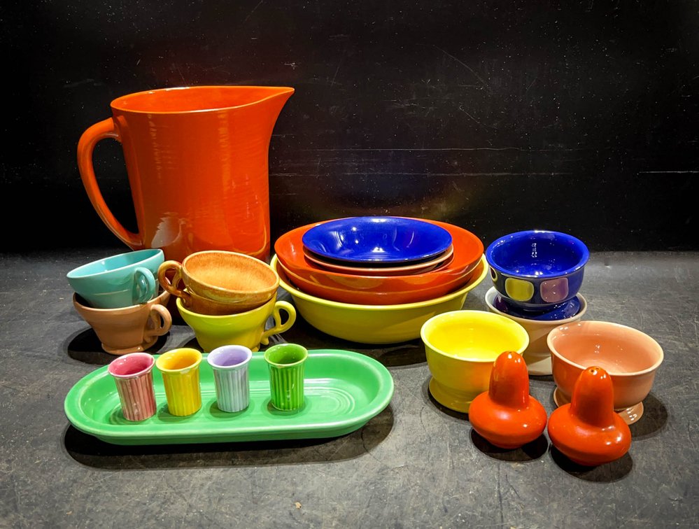 Bauer Pottery California Colored Dinnerware