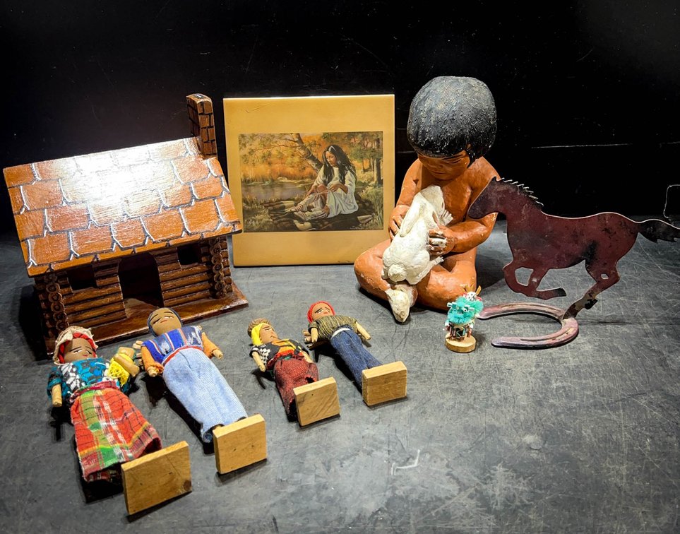Lot: Folk Dolls, Figurines, Artwork