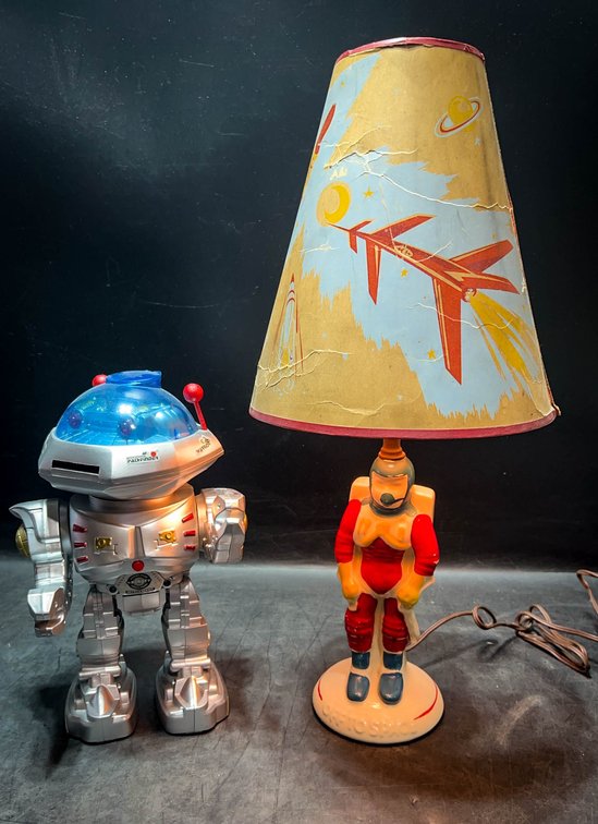 Space Explorer Lamp and Pathfinder Robot