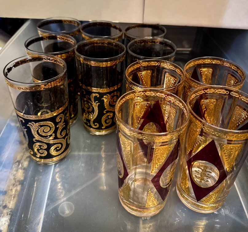 10 Gold Decorated Glasses