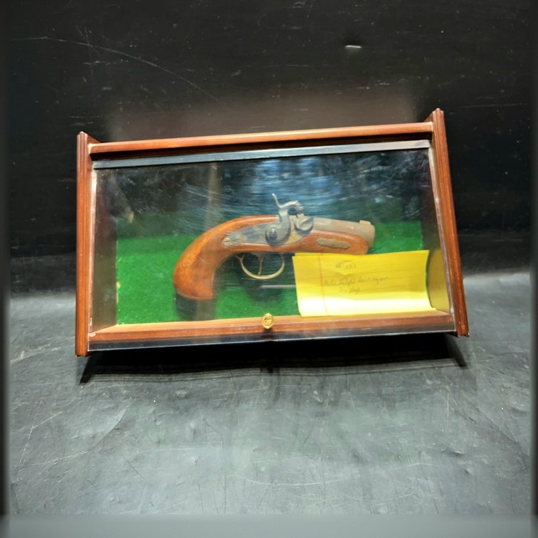 Philadelphia Derringer Percussion Pistol Display