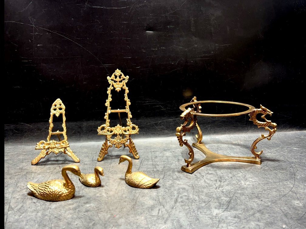 Fritz Brass Swans and Ornate Brass Stands