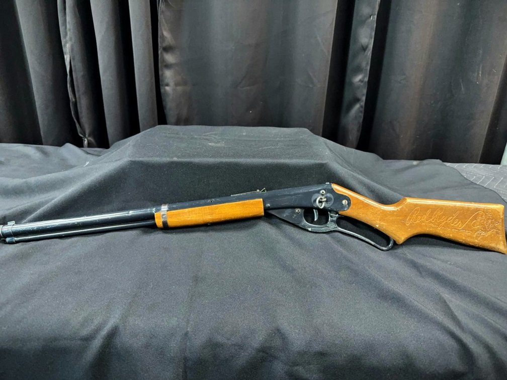 Daisy Red Ryder Model 1938 BB Gun