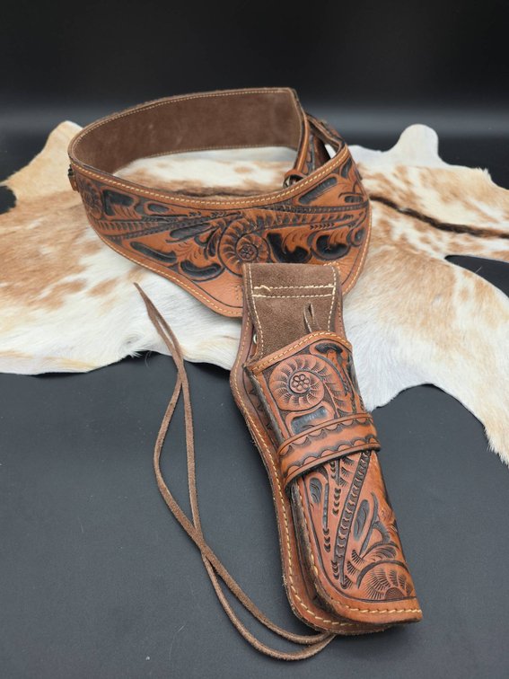 Tooled Leather Western Gun Belt And Holster