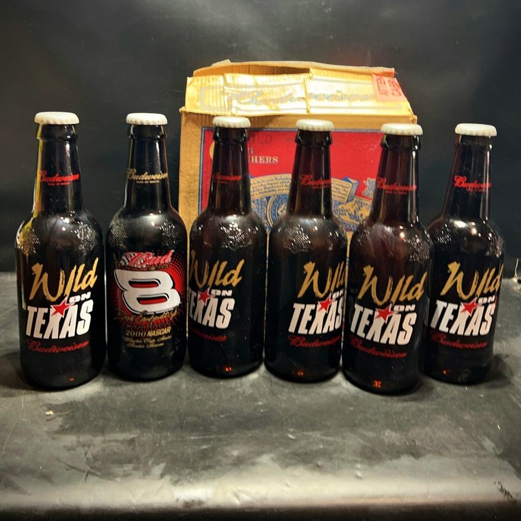 Budweiser Wild Texas Bottles & Box, 5 Bottles