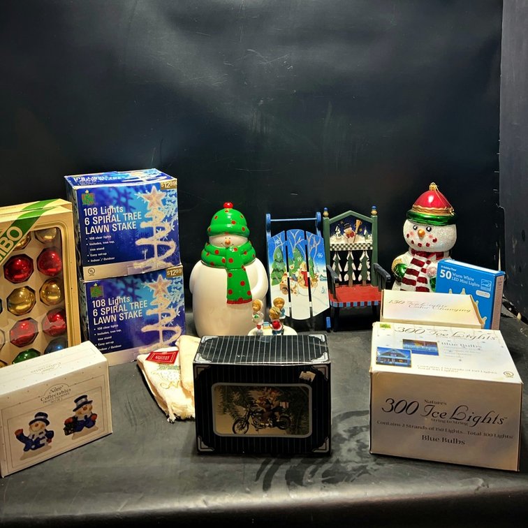 Christmas Holiday Decor Lot: Lights, Ornaments, Figures